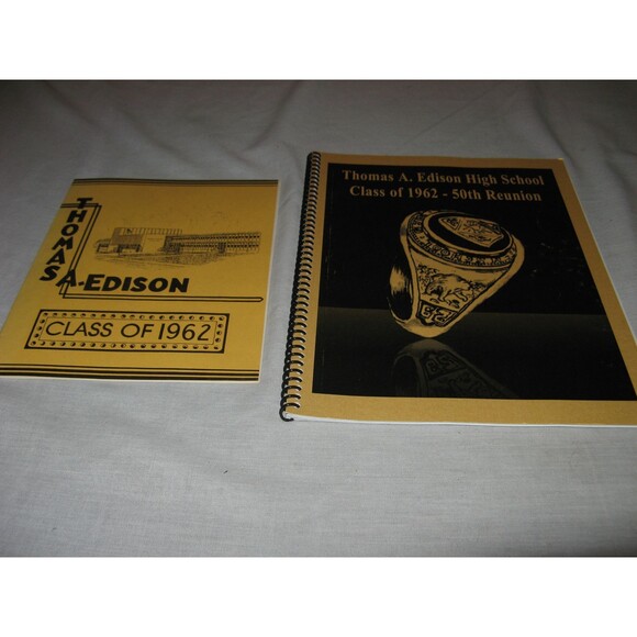 Thomas Edison High San Antonio Class Of 1962 - 50th Reuinion Booklet & Directory - Picture 1 of 3